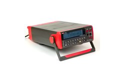 Видеообзор настольного цифрового мультиметра UNI-T UT805A